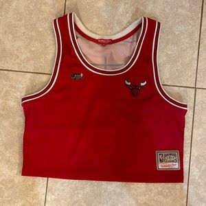 Mitchell & Ness women’s crop Chicago Bulls Jersey